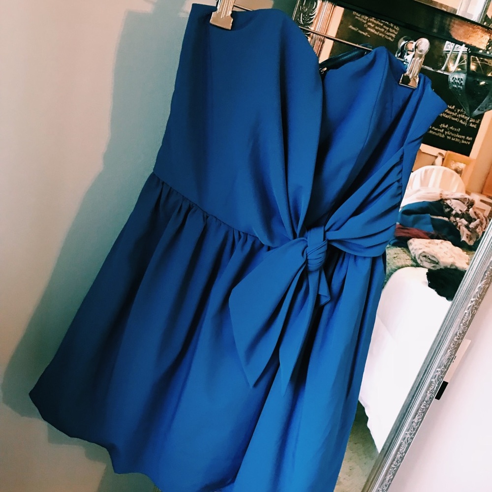 BLUE DRESS